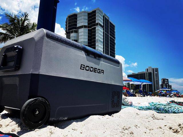 Portable Freezer Magic: Keeping Things Cold at the Beach